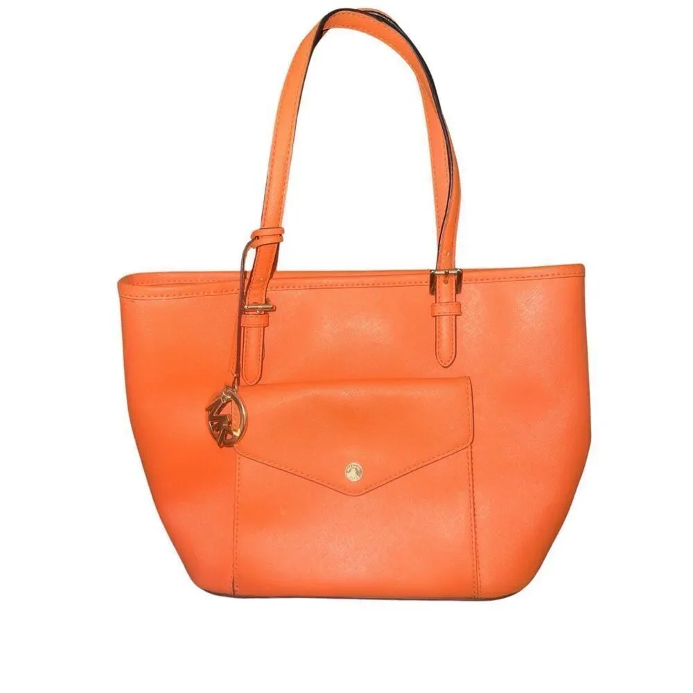 ✨Michael Kors Jet Set Item Shopper bag✨
